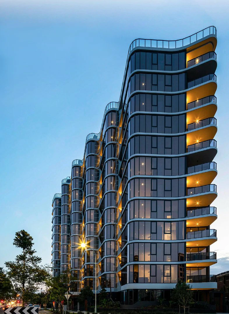 YY WINDOWS aluminum window and door systems at Valencia Residences in Kangaroo Point, Australia