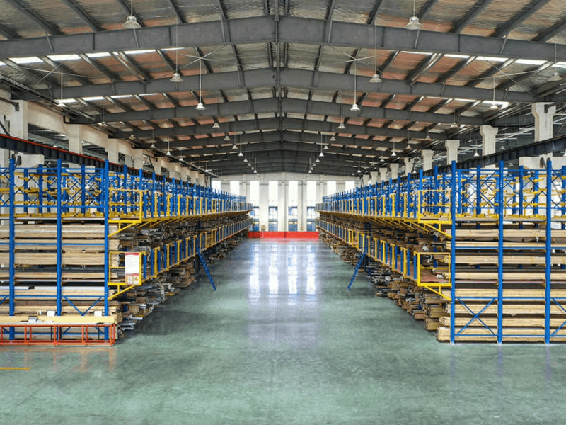 Aluminum profile storage warehouse inside the YY WINDOWS factory